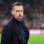Van Nistelrooy’s Manchester United Ambitions Amidst Coaching Changes Van Nistelrooy’s Manchester United Ambitions Amidst Coaching Changes