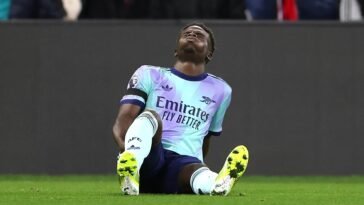 Arsenal’s Title Aspirations Dented as Bukayo Saka Faces Lengthy Spell on Sidelines