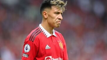 Fans Call for Lisandro Martinez’s Exit After Disappointing Display Against Newcastle