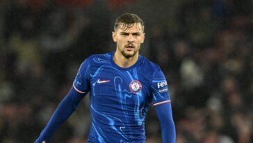 Leicester City Eye Loan Move for Kiernan Dewsbury-Hall