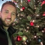 Harry Kane Spreads Christmas Cheer with Festive Selfie