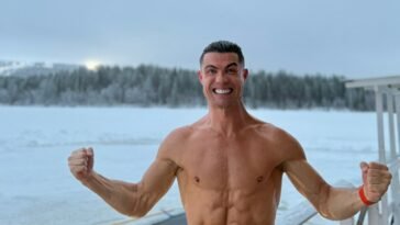 Cristiano Ronaldo Celebrates Christmas in Lapland with Family